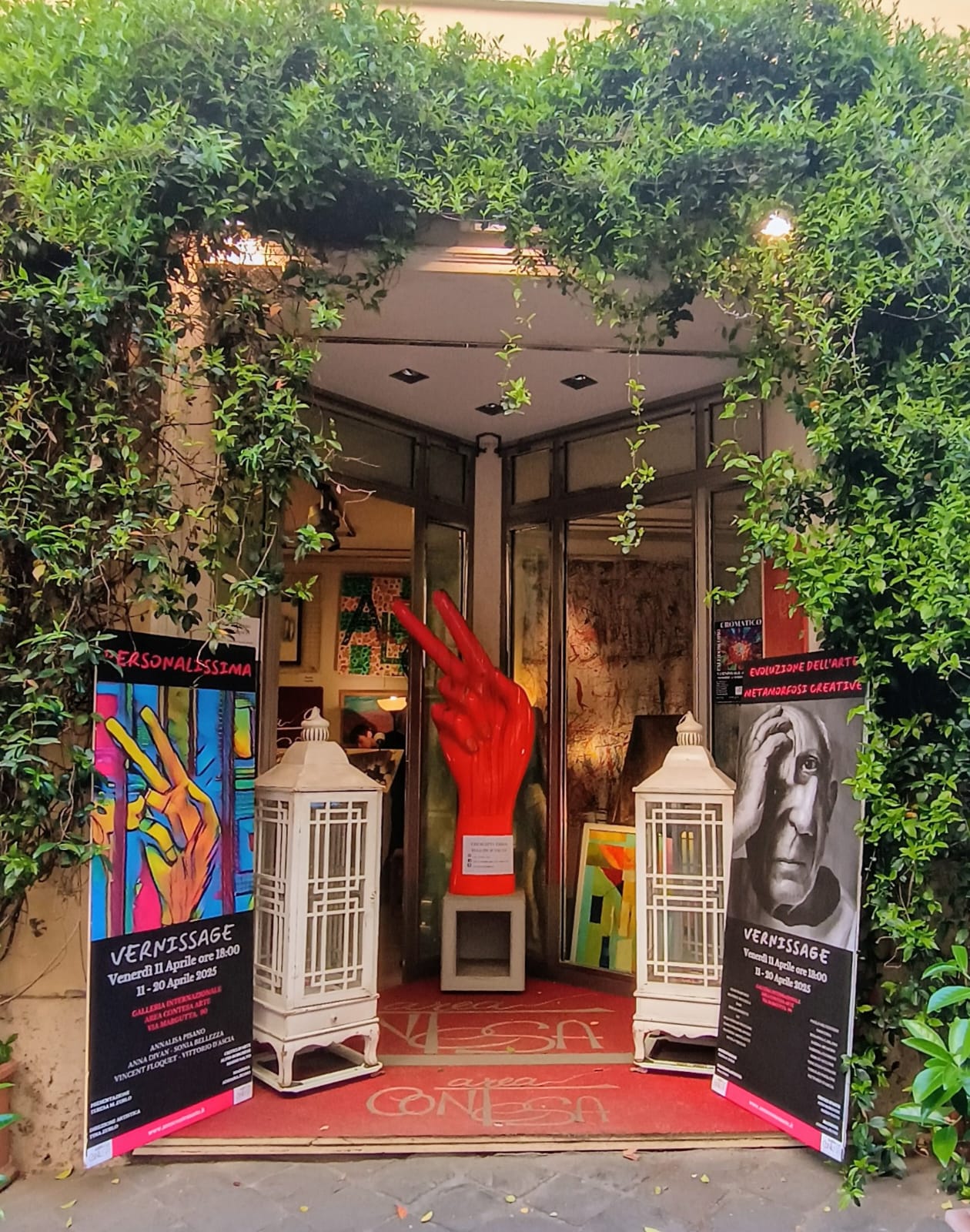 International Gallery Area Contesa Arte | PopUppens